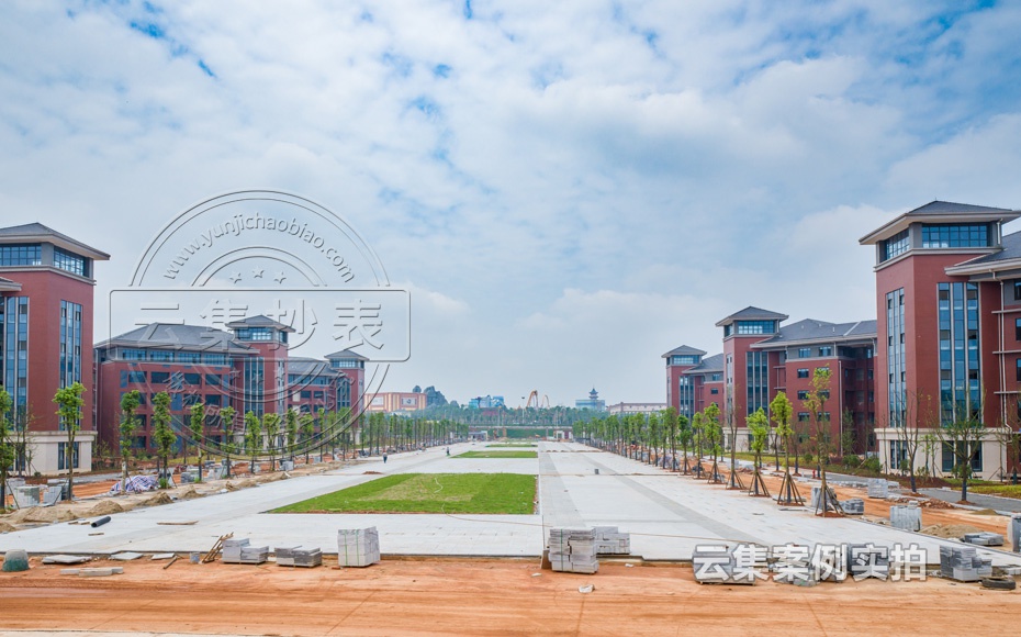 ��У�h(yu��n)�̳���ϵ�y(t��ng)