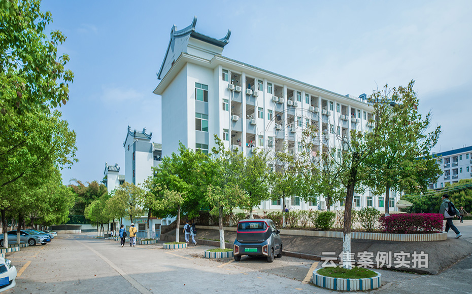 �WУ�����A���M늱�