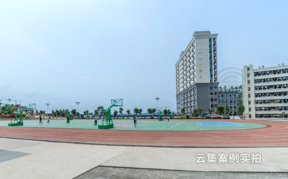 �WУ�h�̳���ϵ�y(t��ng)