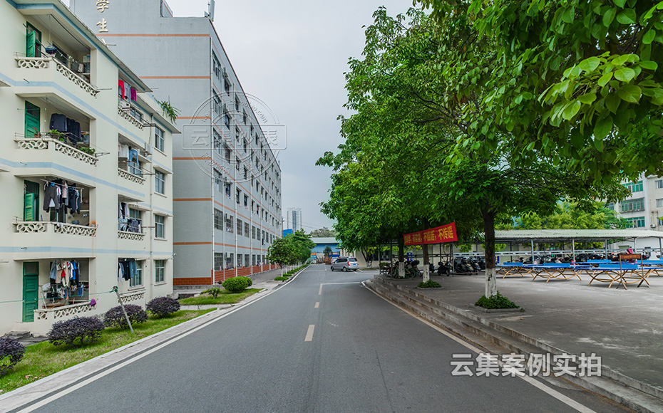 �W(xu��)У����ϵ�y(t��ng)