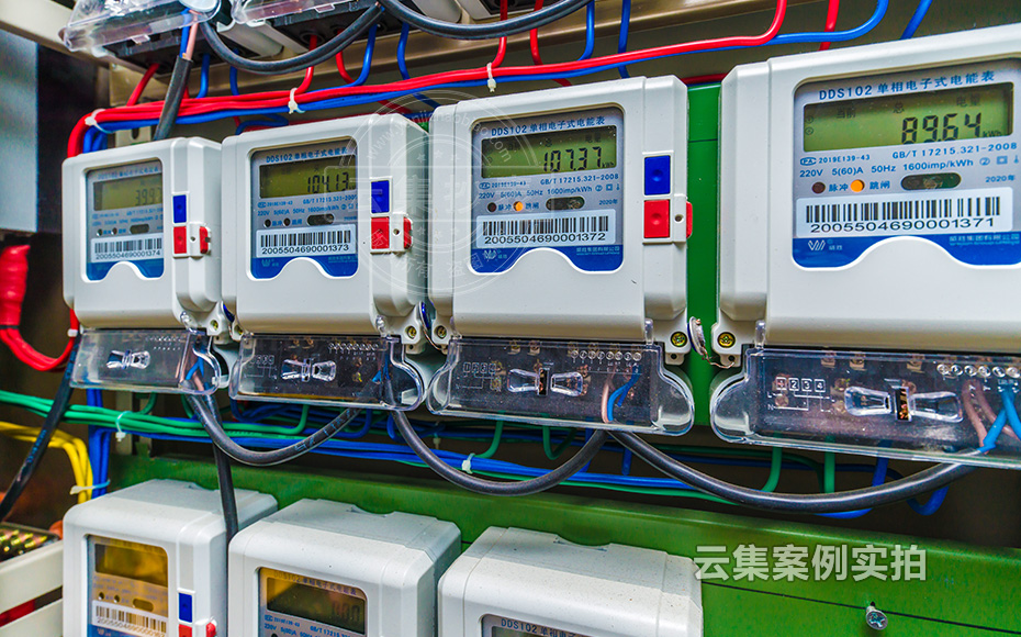 �W(xu��)У늱�����ϵ�y(t��ng)