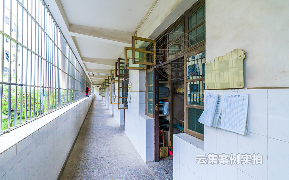 �W(xu��)У늱�����ϵ�y(t��ng)