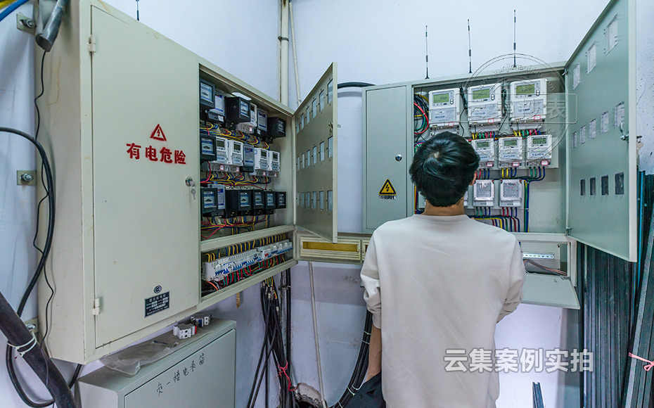 ����ˮ늳�������ϵ�y(t��ng)