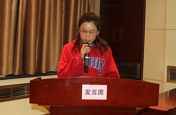 袁小娟.jpg 袁小娟.jpg
