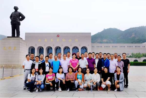 慶陽盟員參加中共慶陽市委統戰部紅色教育活動582xg.jpg