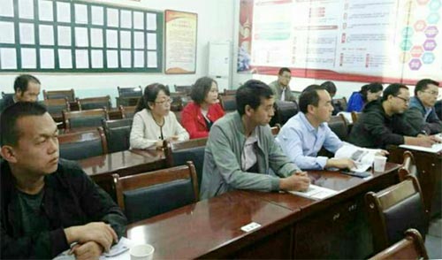 民盟宕昌縣總支部召開(kāi)全體盟員會(huì)議164xg.jpg