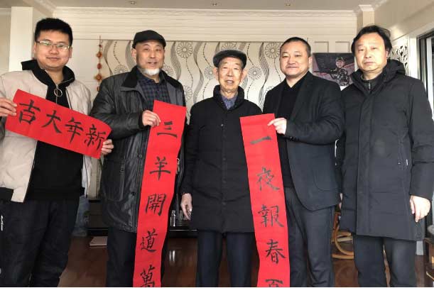 民盟武都區總支部慰問老盟員248.jpg