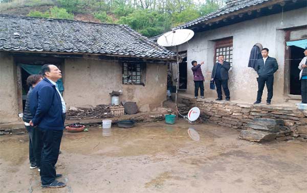 李紅軍深入包抓鄉鎮指導脫貧攻堅工作345.jpg