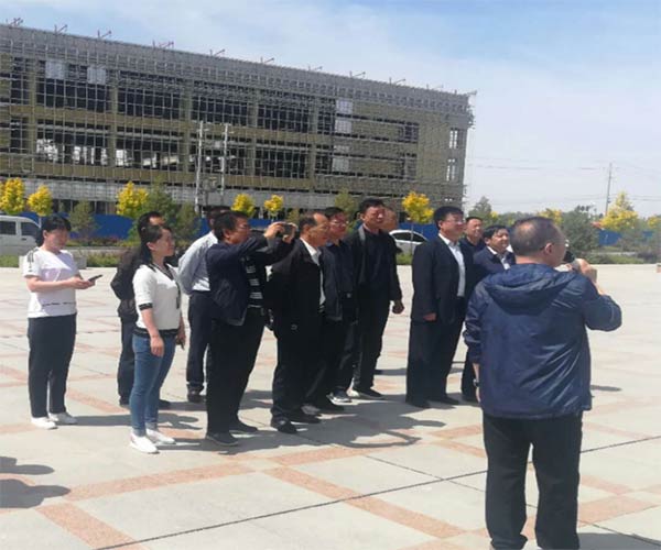 （第44期）---民勤縣支部盟員參加農產品精深加工及城市建設管理赴外考察活動410xg.jpg