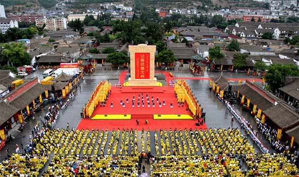 天水民盟37-民盟甘肅省委員會副巡視員、秘書長鮮新蓮出席2019(己亥)年公祭中華人文始祖伏羲大典44xg.jpg