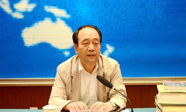 天水民盟35-民盟天水市委主委安志宏出席伏羲文化與彝文化同源共組研討會53xg.jpg 天水民盟35-民盟天水市委主委安志宏出席伏羲文化與彝文化同源共組研討會53xg.jpg