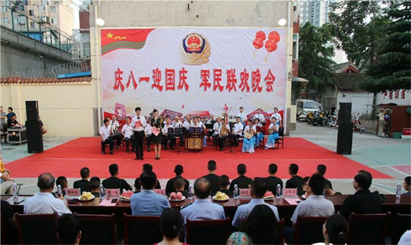 秦州區(qū)民盟總支多名盟員參加125xg.jpg 秦州區(qū)民盟總支多名盟員參加125xg.jpg