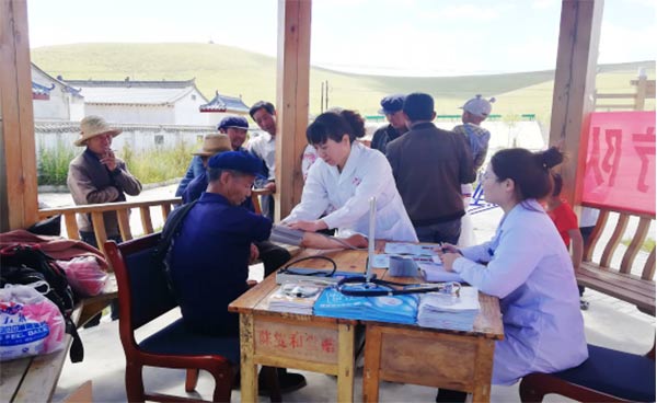 三下鄉活動惠民暖人心115xg.jpg 三下鄉活動惠民暖人心115xg.jpg