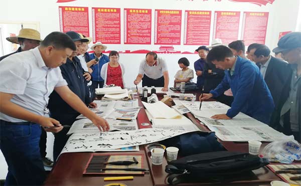 三下鄉活動惠民暖人心257xg.jpg